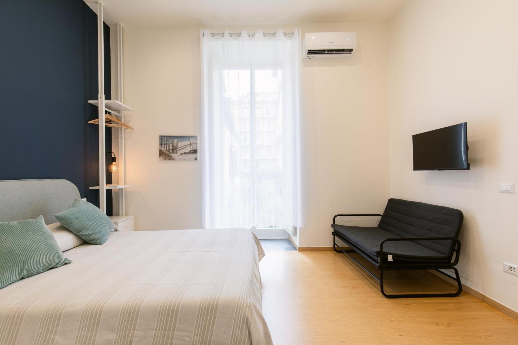 Calaba Chiaia Apartment Наполи Екстериор снимка