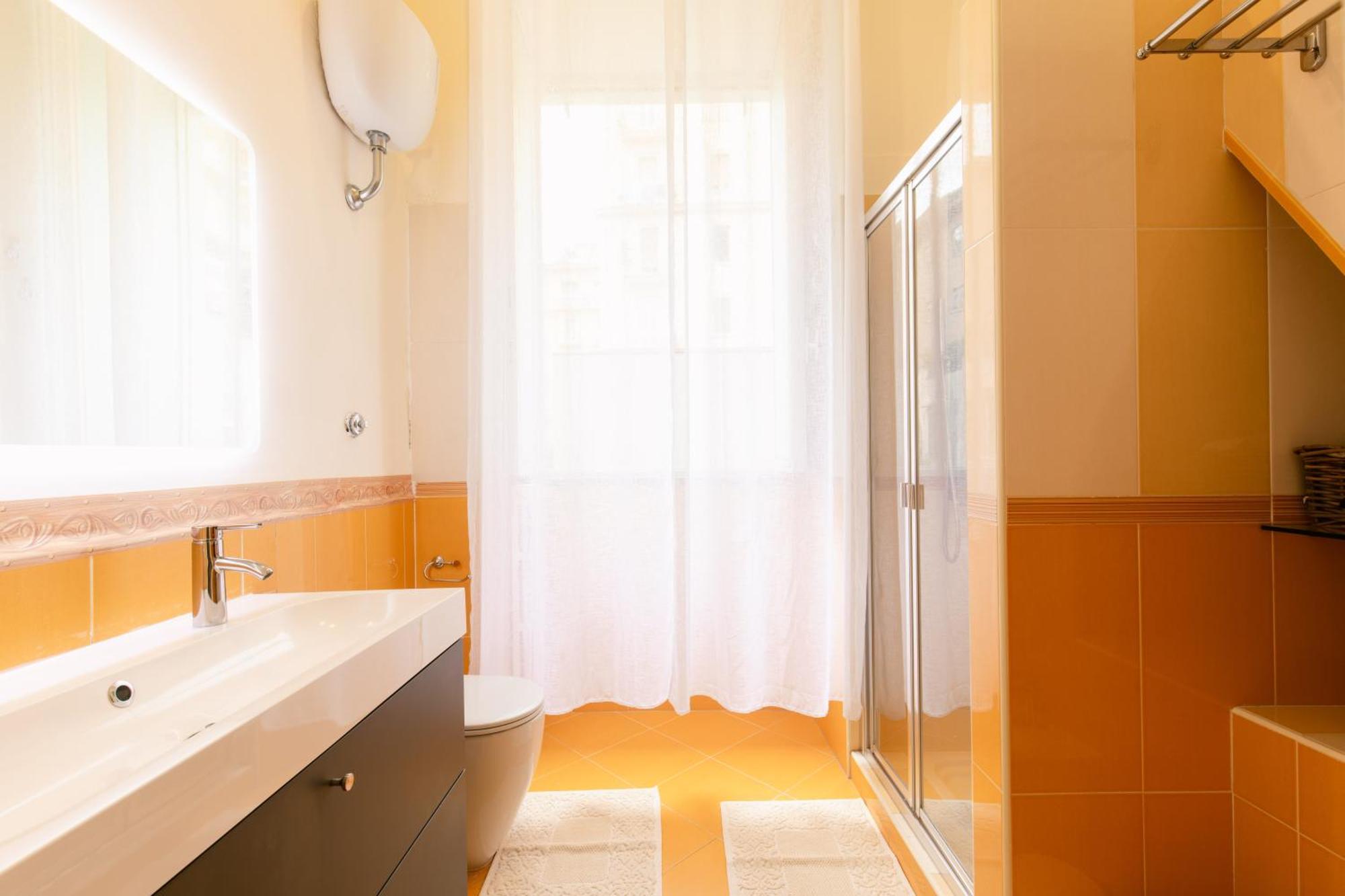 Calaba Chiaia Apartment Наполи Екстериор снимка