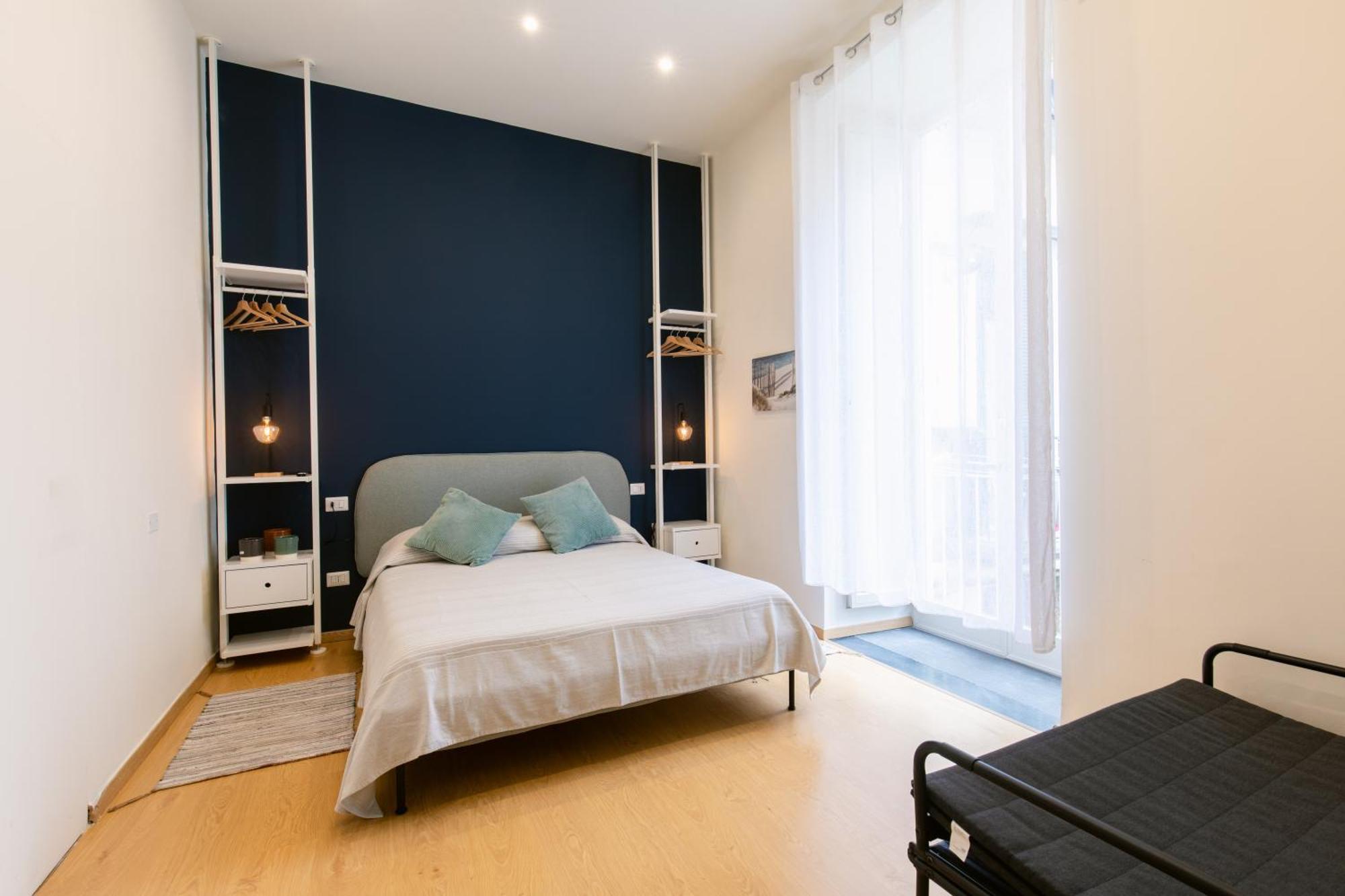 Calaba Chiaia Apartment Наполи Екстериор снимка